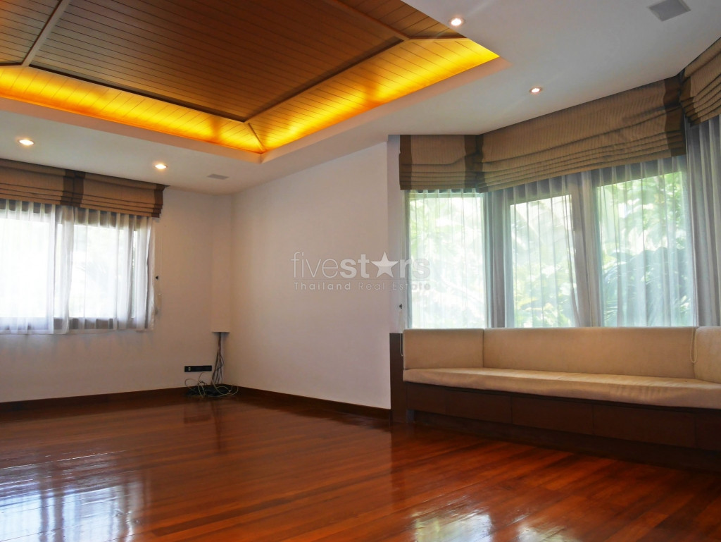 5+1 bedroom house with private pool, photo 7