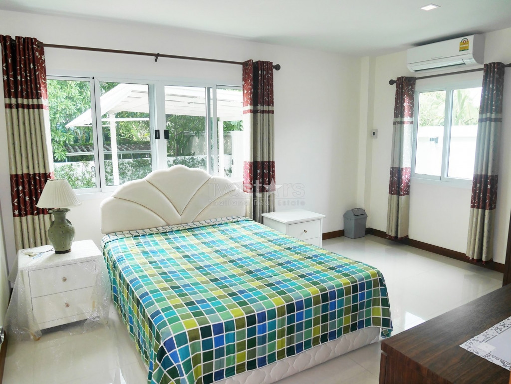 Single house with private garden, photo 8
