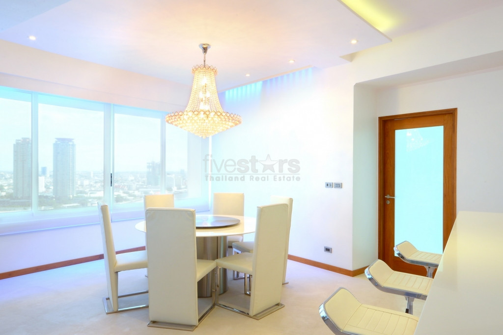 2-chambres moderne avec une superbe vue sur le fleuve Chao Phraya, photo 7