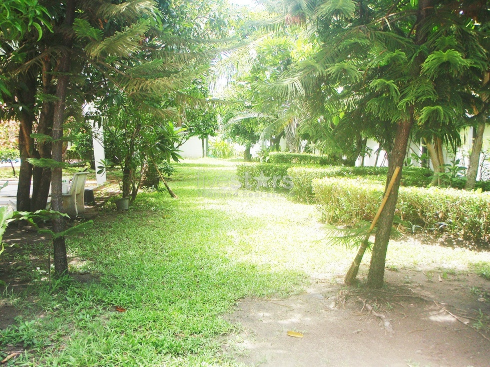 4 bedroom house with private pool for rent on Phrom Phong, photo 3