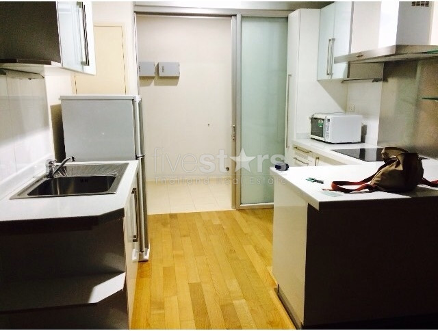 Appartement 2 chambres spacieux proche BTS Phromphong, photo 5