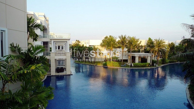 Bel appartement situé proche de la plage et du centre-ville de Hua Hin