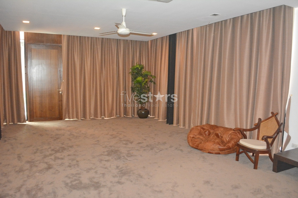 Belle maison 6 chambres dans quartier calme et facile d’accès de Petchaburi, photo 4