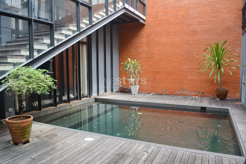 Belle maison 6 chambres dans quartier calme et facile d’accès de Petchaburi
