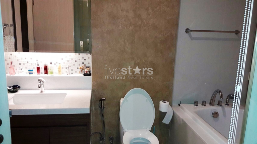 Appartement 1 chambre moderne quartier Phromphong, photo 7