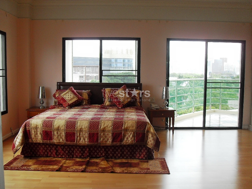 3 bedroom condo for rent close to the MRT Lumpini station, photo 5