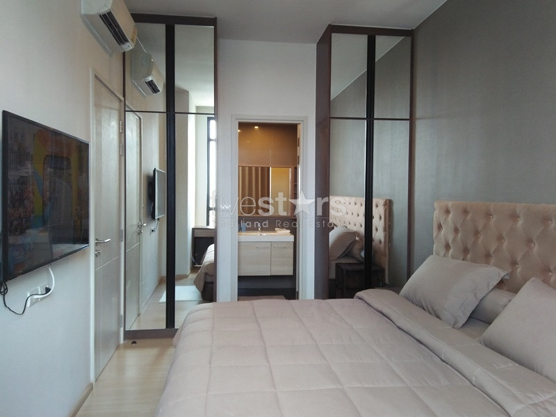 2 bedroom condo for rent on Petchaburi road, photo 2