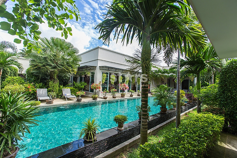 Lovely 4-bedroom villa close to the beach, photo 3