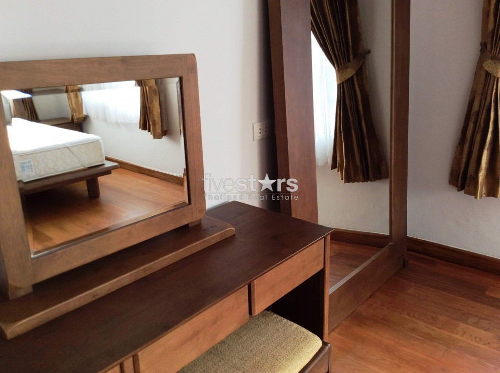 Appartement 2 chambre dans résidence calme quartier Phromphong, photo 3