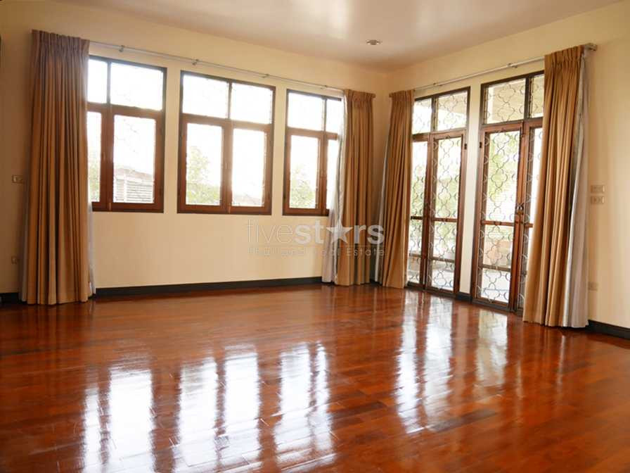 Maison à louer proche du BTS Ekamai, photo 3