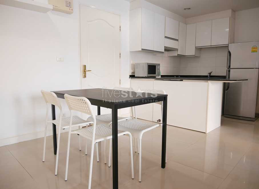Appartement 2 chambres meublé proche de BTS Phrompong, photo 6