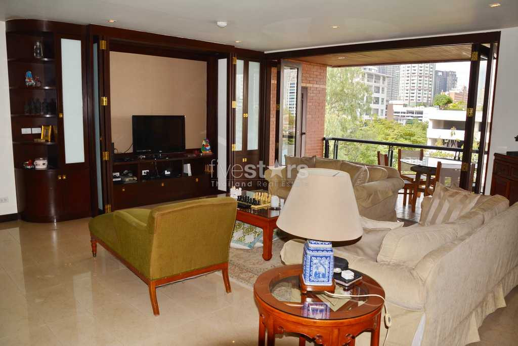 3-bedroom very spacious condo in mid-rise cozy residence, photo 4