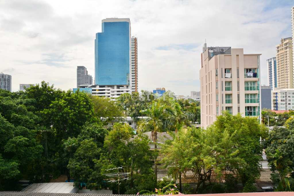 3-bedroom very spacious condo in mid-rise cozy residence, photo 2