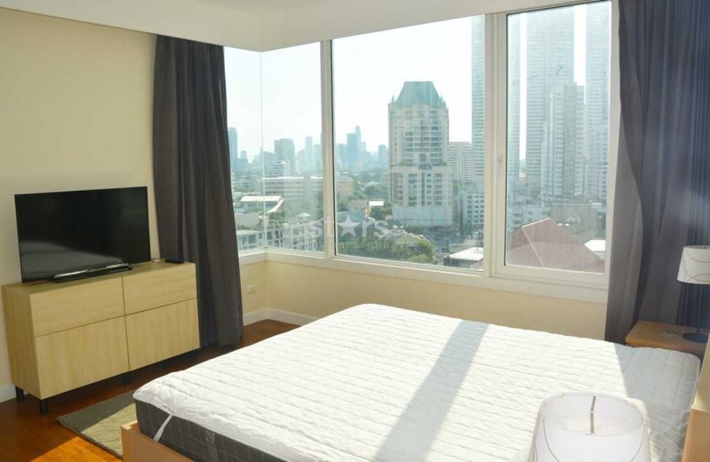 Superbe 2 chambres en angle avec vue de Bangkok proche BTS Phrompong, photo 7