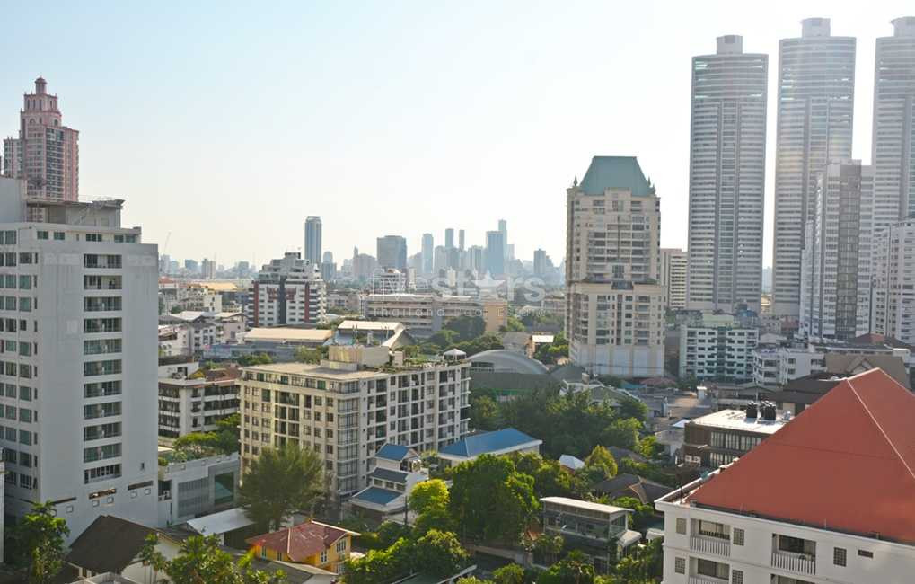 Superbe 2 chambres en angle avec vue de Bangkok proche BTS Phrompong, photo 10