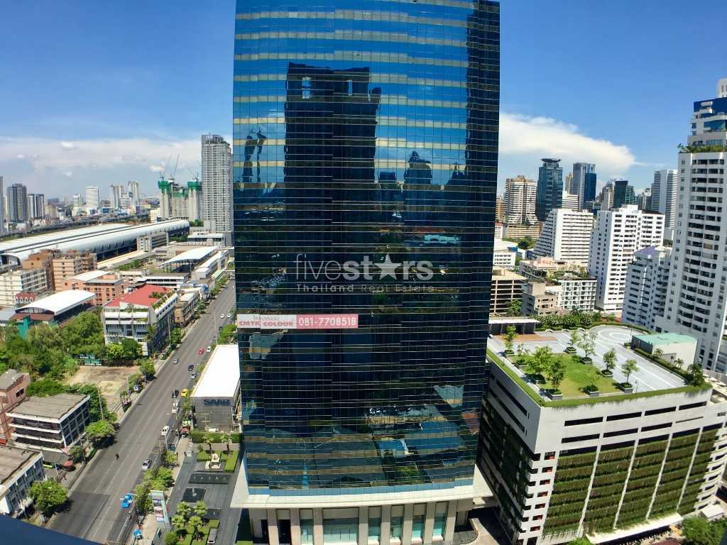 Appartement 1 chambre haut en étage quartier Nana/Petchaburi