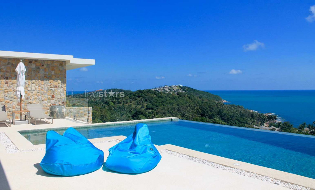 Villa contemporaine avec une vue mer panoramique à Choeng Mon