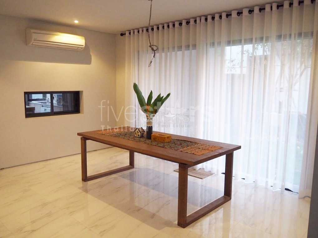 Maison moderne 4 chambres avec piscine privée, photo 7