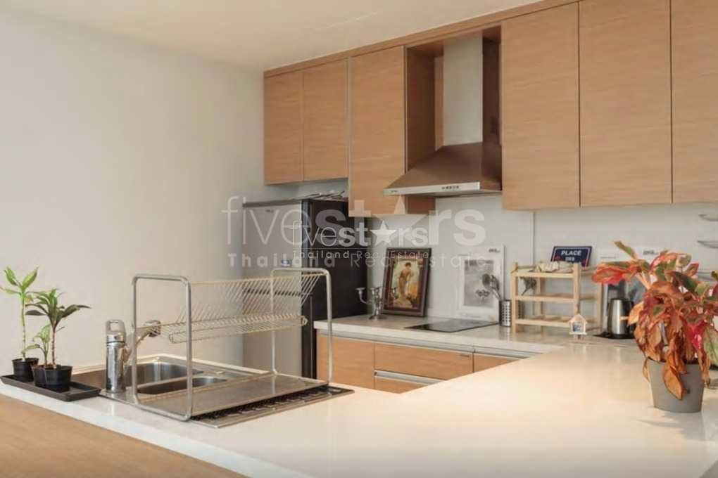 Appartement duplex avec une chambre proche BTS Phrompong, photo 7