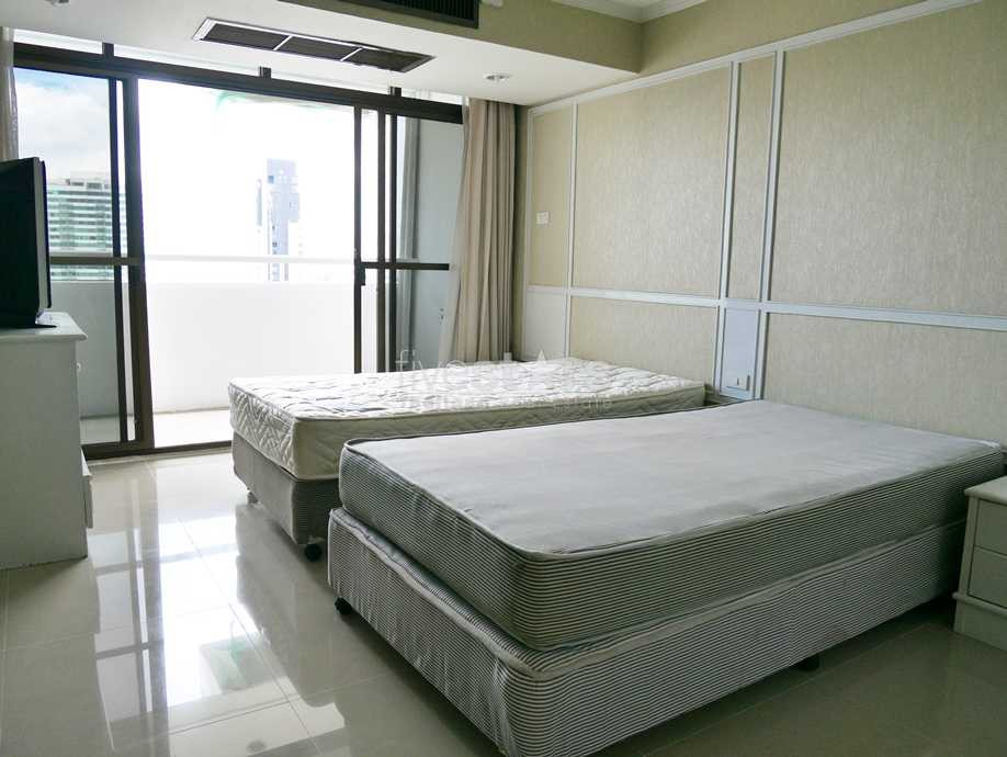 Grand appartement 3 chambres haut étage proche BTS Thonglor, photo 4