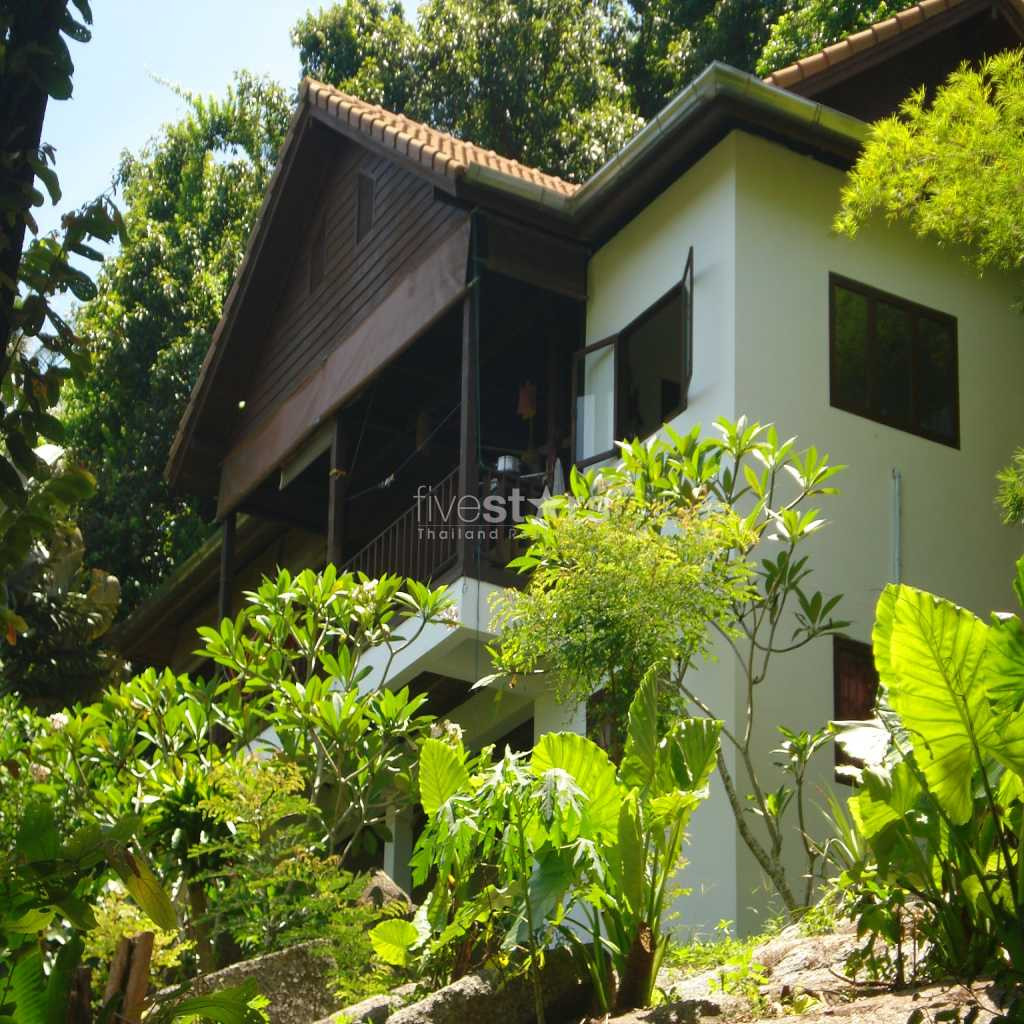Great sea view land with two villas, photo 7