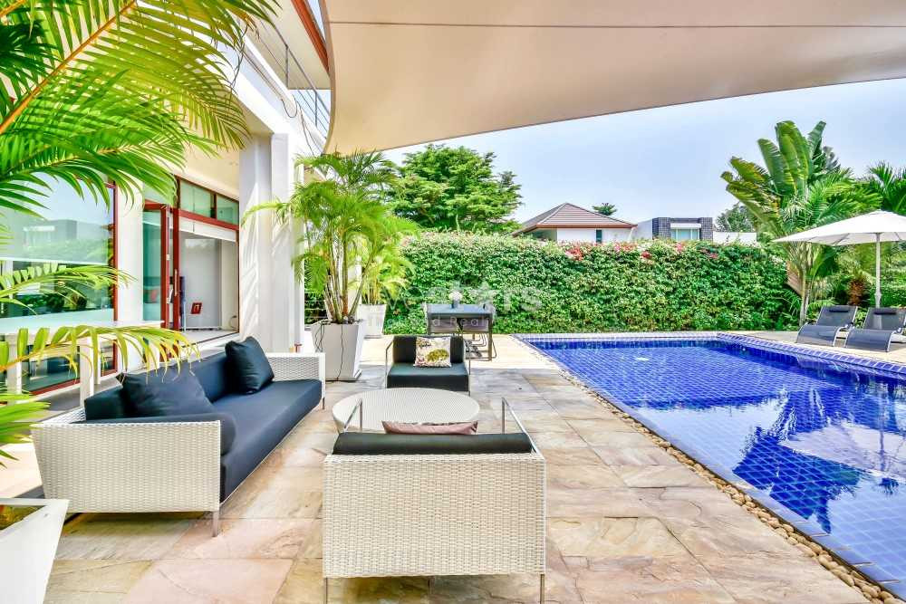 Belle maison 4-chambres avec piscine et vue sur les montagnes, photo 10
