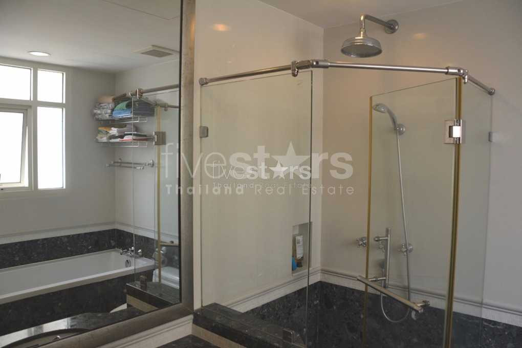 appartement spacieux avec 3 chambres proche parc Lumpini, photo 6