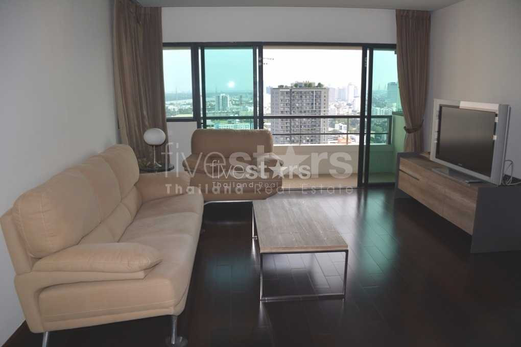 3-bedroom high floor spacious unit for sale in the heart of Sathorn, photo 2