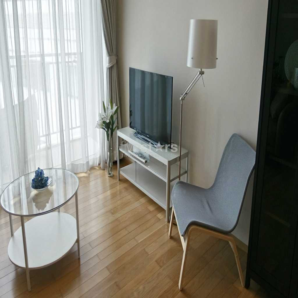 Appartement de une chambre situé proche de la station de BTS Phrom Phong