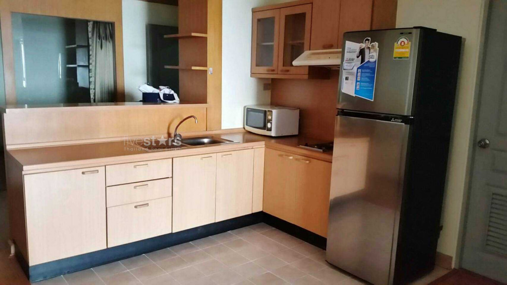 Appartement 2-chambres situé proche de la station de BTS Phrom Phong, photo 8