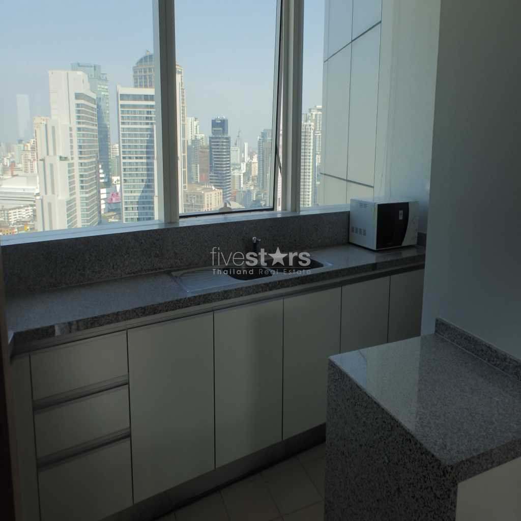 Spacieux appartement 2-chambres à 5 minutes de la station de BTS Asoke, photo 7