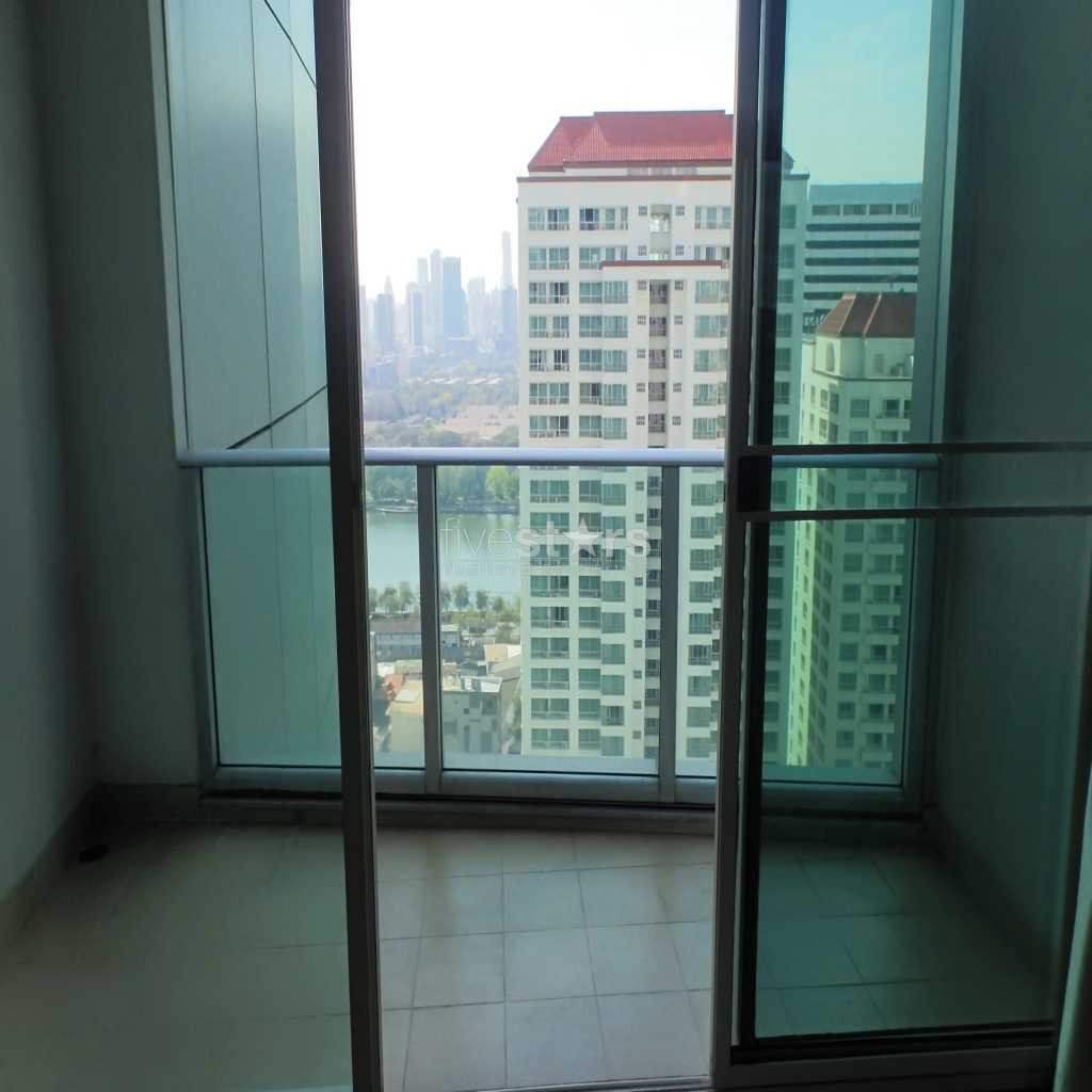 Spacieux appartement 2-chambres à 5 minutes de la station de BTS Asoke, photo 3