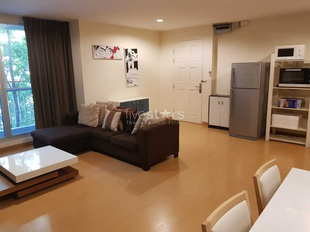 Appartement 2-chambres à 100 mètres de la station de BTS Prakanong