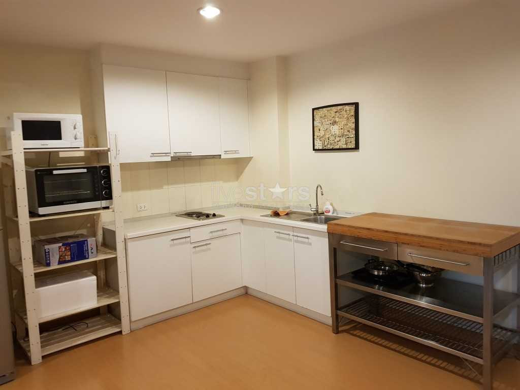 Appartement 2-chambres à 100 mètres de la station de BTS Prakanong, photo 2