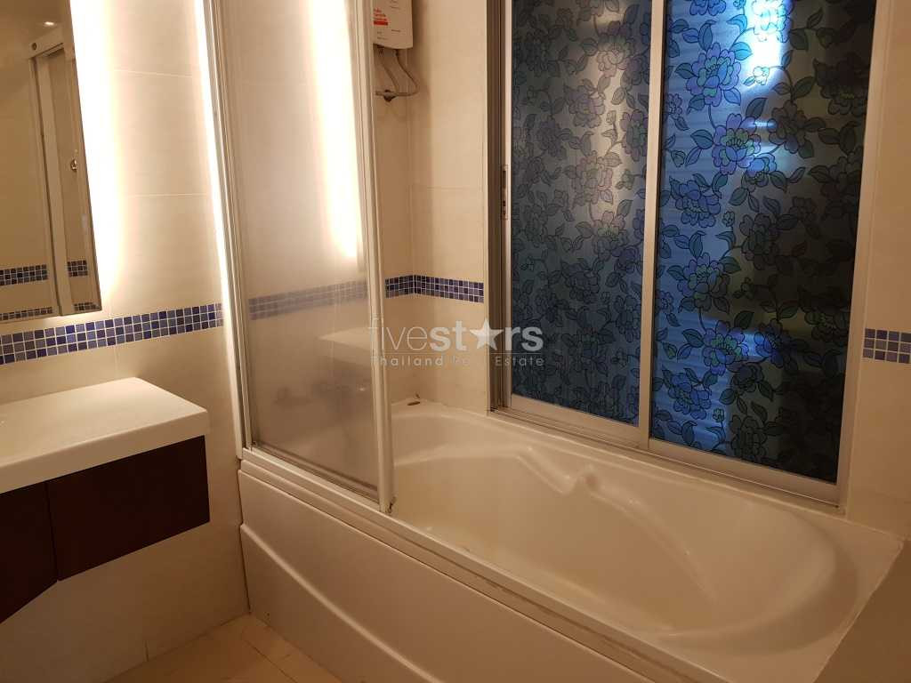 Appartement 2-chambres à 100 mètres de la station de BTS Prakanong, photo 7