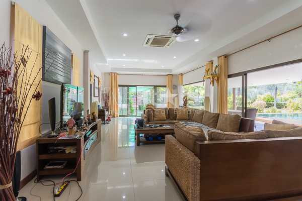 Jolie villa de 3 chambres avec piscine privée, photo 7