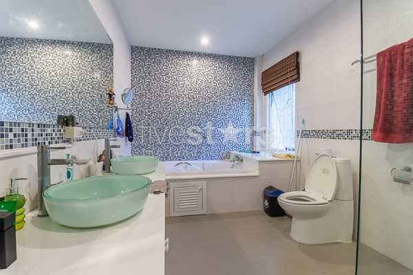Jolie villa de 3 chambres avec piscine privée, photo 10