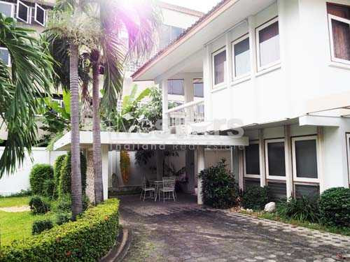 Maison 3-chambres avec un jardin proche de la station de BTS Ari, photo 3