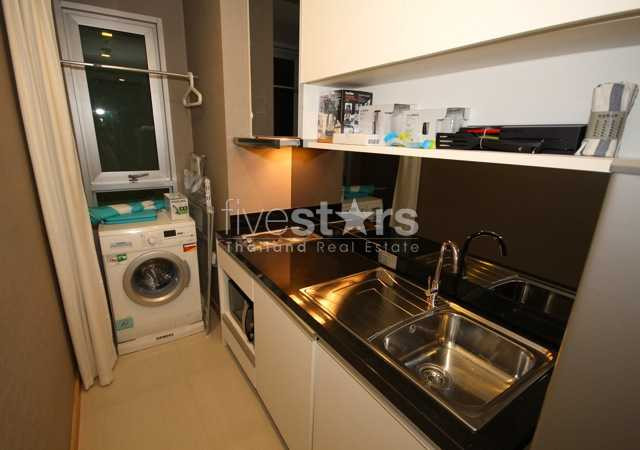 Appartement 1-chambre situé proche de la station de BTS Phra Kanong, photo 5