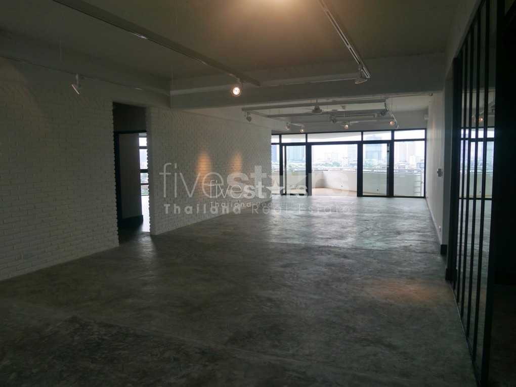 Appartement 4 chambres spacieux à louer quartier Ekamai, photo 2