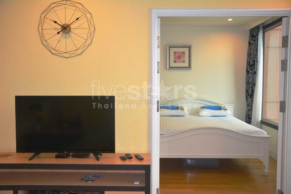 Appartement 1-chambre avec de belles vues sur la ville, photo 5
