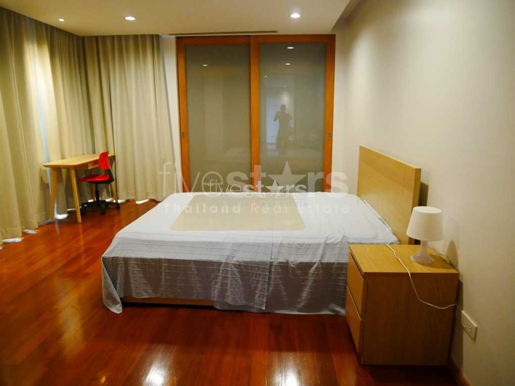 Spacieux appartement contemporain dans un quartier calme de Sathorn, photo 7