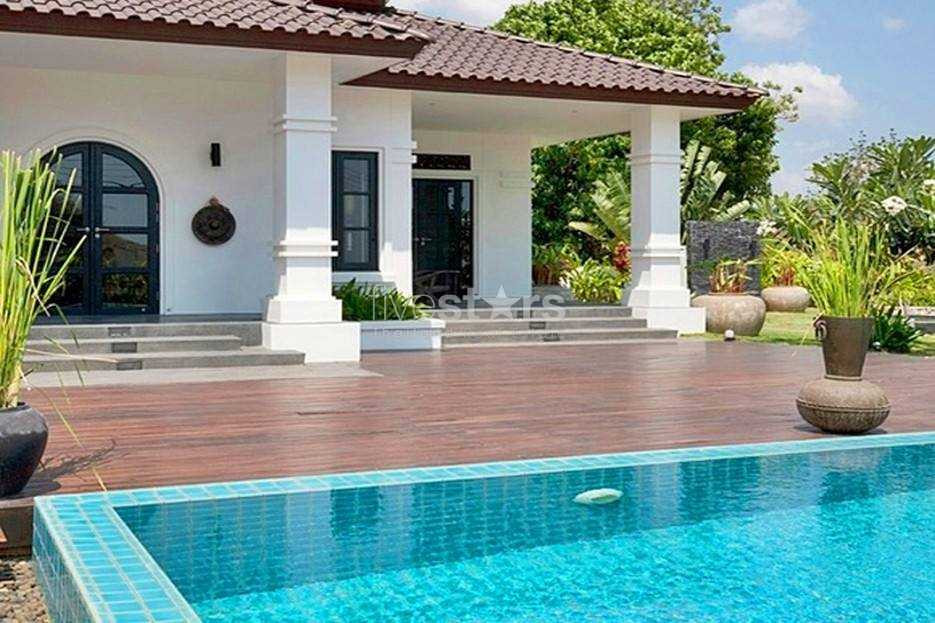 Villa 3-chambres avec piscine proche de la plage