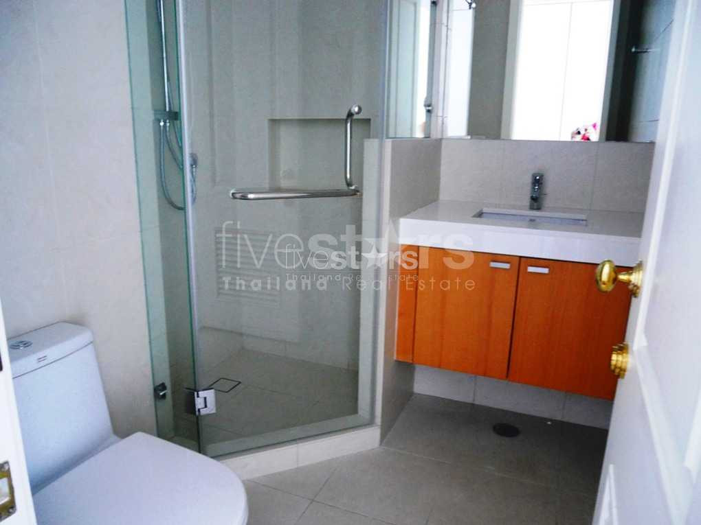 Grand appartement de 4 chambres proche de la station de BTS de Ploenchit, photo 7