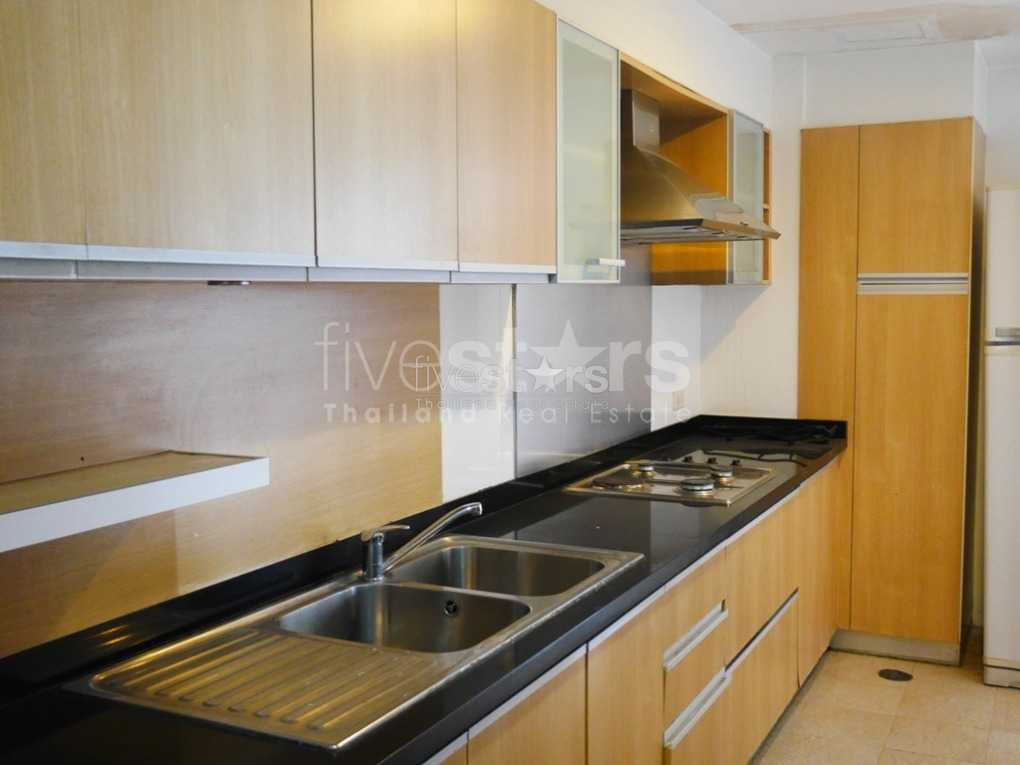 Spacieux appartement de 3 chambres à Thonglor, photo 6