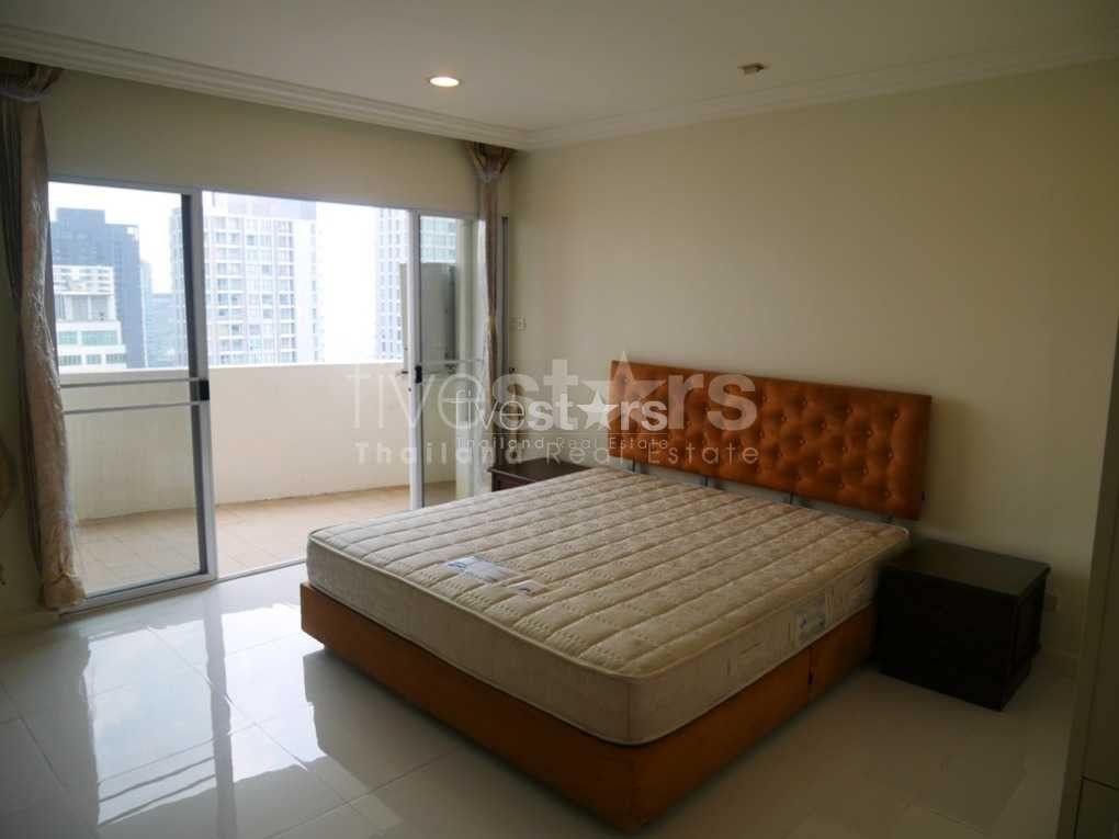 Spacieux appartement de 3 chambres à Thonglor, photo 7