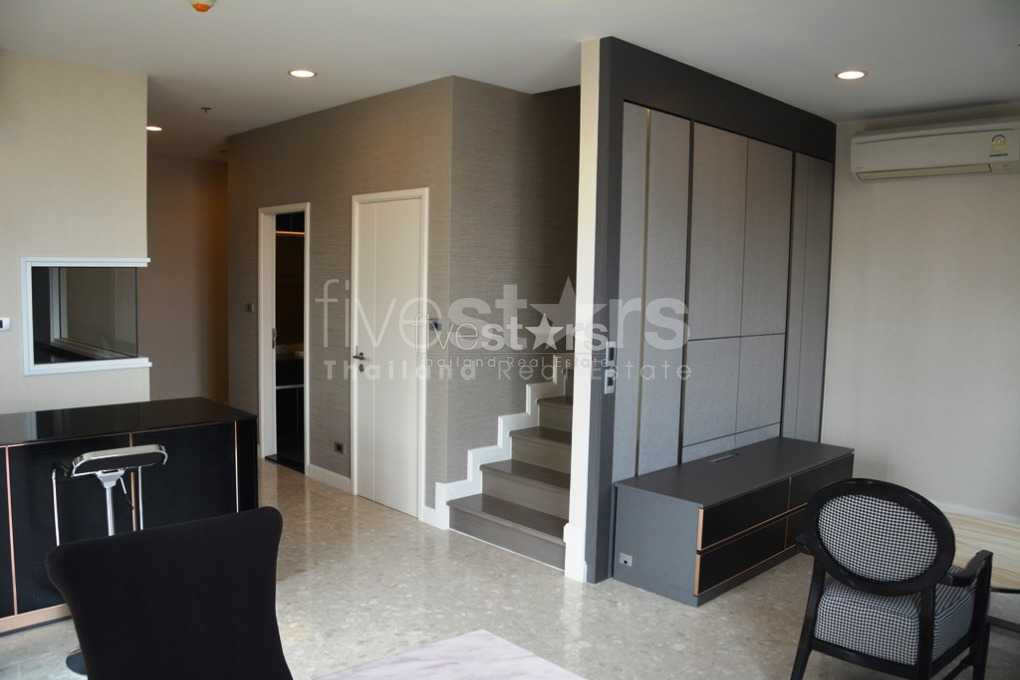 Appartement moderne de style Duplex proche du BTS Thonglor, photo 3