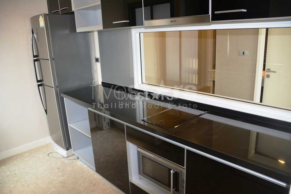 Appartement moderne de style Duplex proche du BTS Thonglor, photo 4