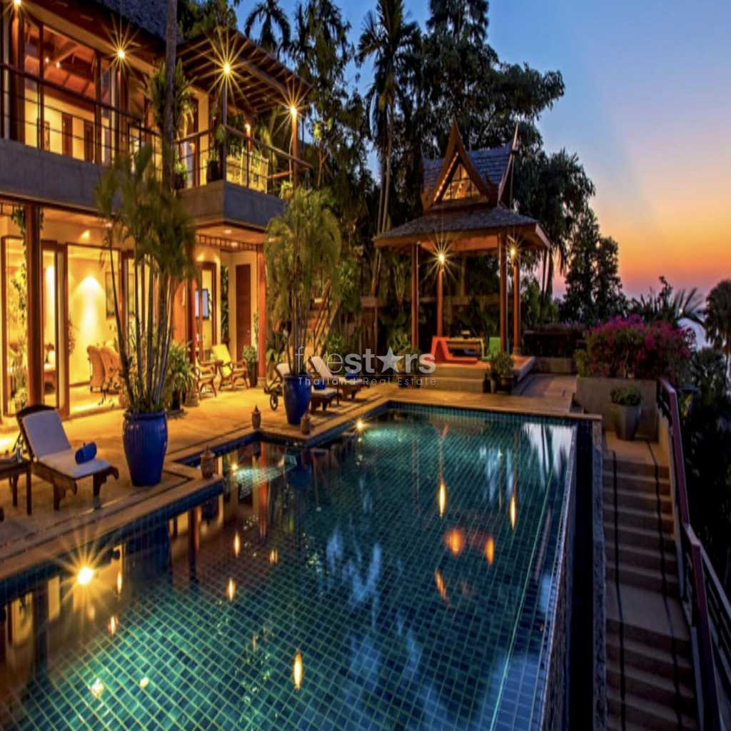 Luxueuse villa avec une magnifique vue mer à Surin