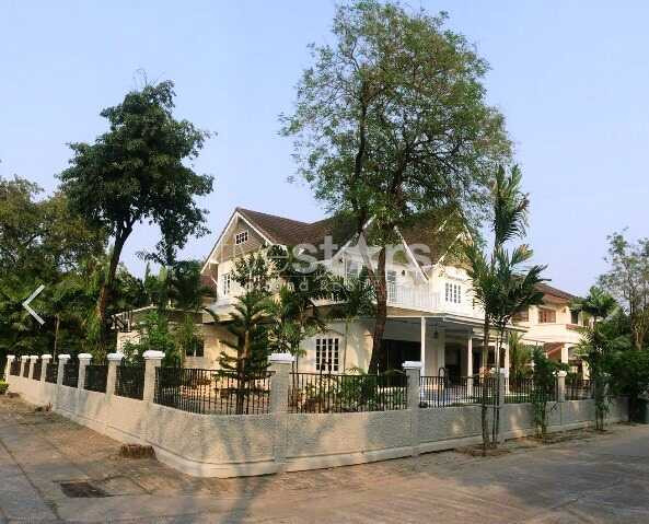 Maison de 4 chambres avec jardin à Srinakarin, photo 2